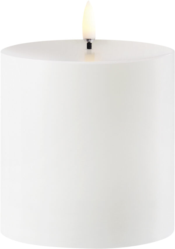 Outdoor LED Pillar Candle, White, 8,4x10 cm