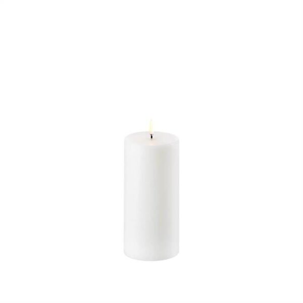 Uyuni Lighting LED Pillar bloklys - Ø7,8 x H15 cm - Nordic White - inkl. remoter og C-batterier