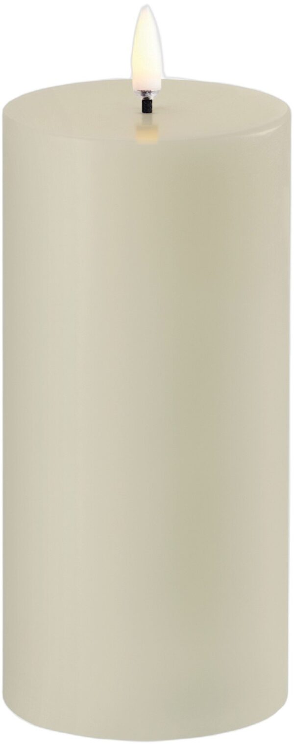 LED Pillar Candle, Oyster Grey, Smooth, 7,8x15 cm