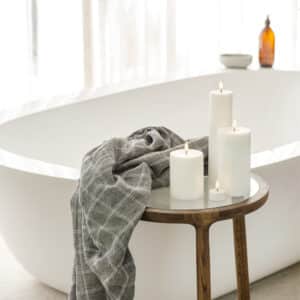 LED Pillar Candle Nordic White - 7,8 x 10 cm